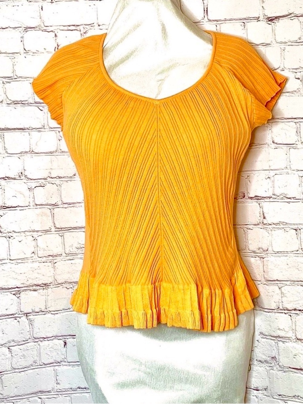 J Jill Like New Petite Stretch Ruffle Sleeve Ribbon Trim V neck Sweater